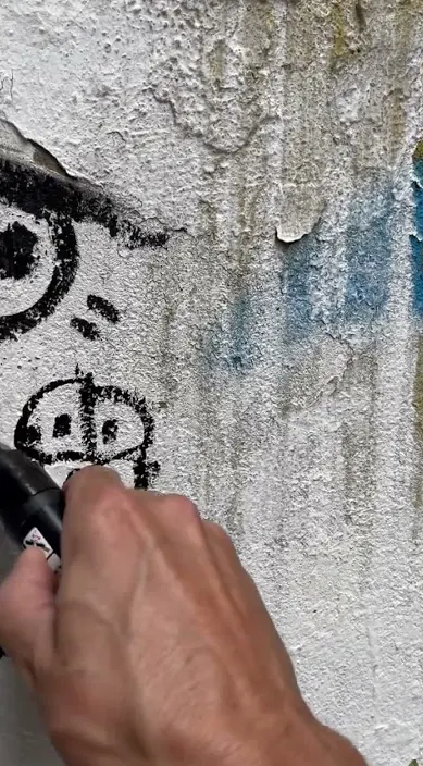 Coarse Salt – street art in Barcelona by Art Is Trash