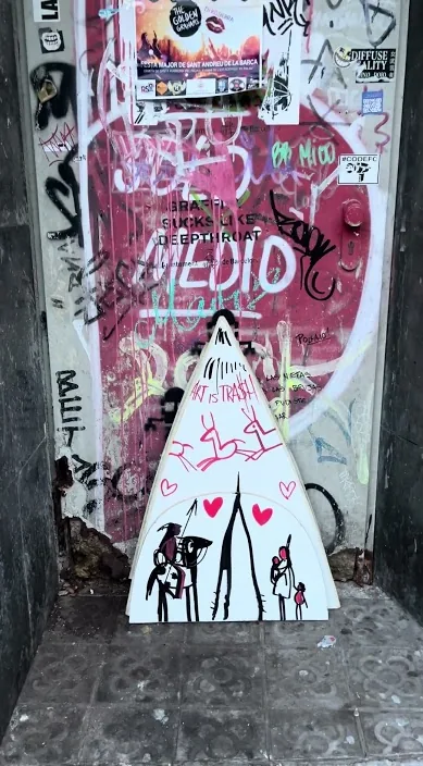 Tipi – street art in Barcelona: scene from the Art Is Trash video by Francisco de Pájaro